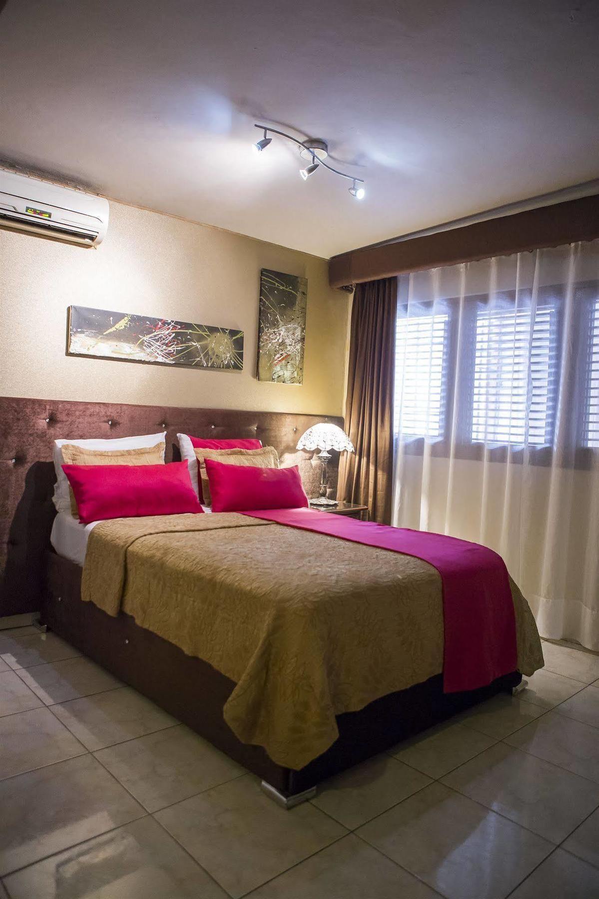 Jardines Del Teatro Hotel Santo Domingo Zewnętrze zdjęcie